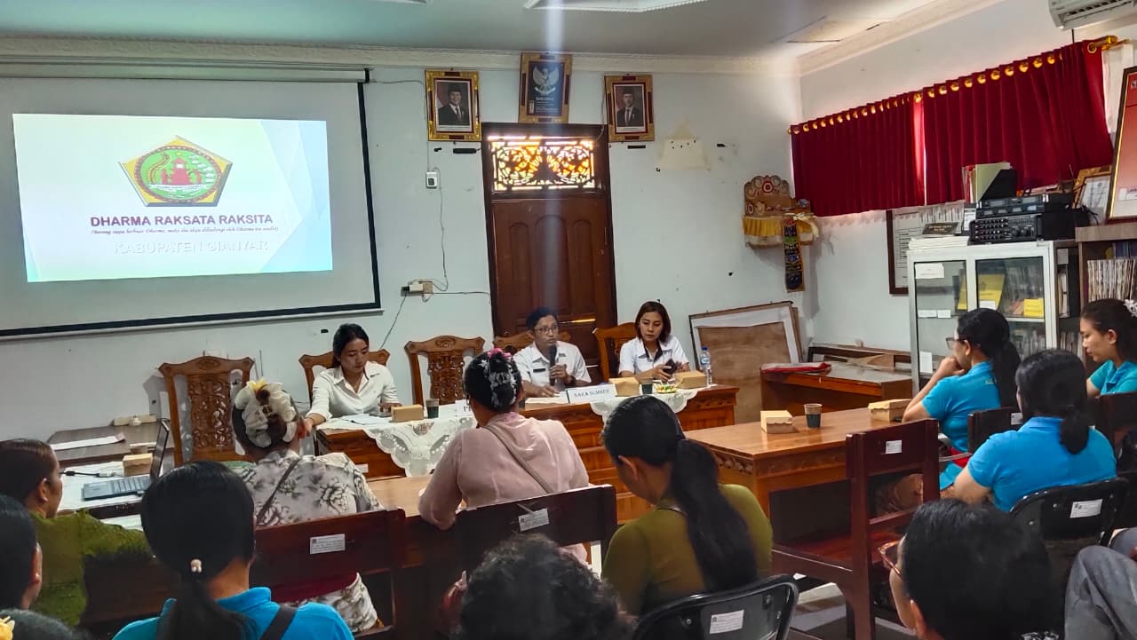  PEMBINAAN POSYANDU LANJUTAN DARI DINAS PMD KABUPATEN GIANYAR